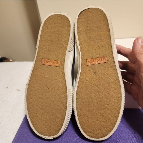 Vince. "Kelowna" Black Suede Slip-on High Top Sneakers sz.6/36 Ret. $295 - Picture 7 of 7